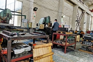 安裝折彎?rùn)C(jī)夾模具時(shí)的五大注意事項(xiàng)，你知道嗎？